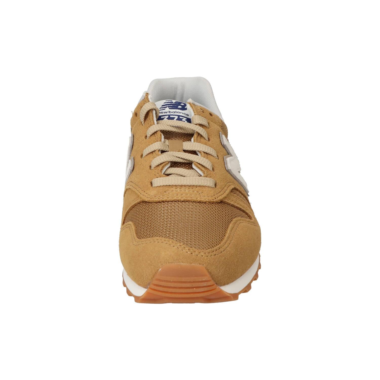 Sneakers, Cognac