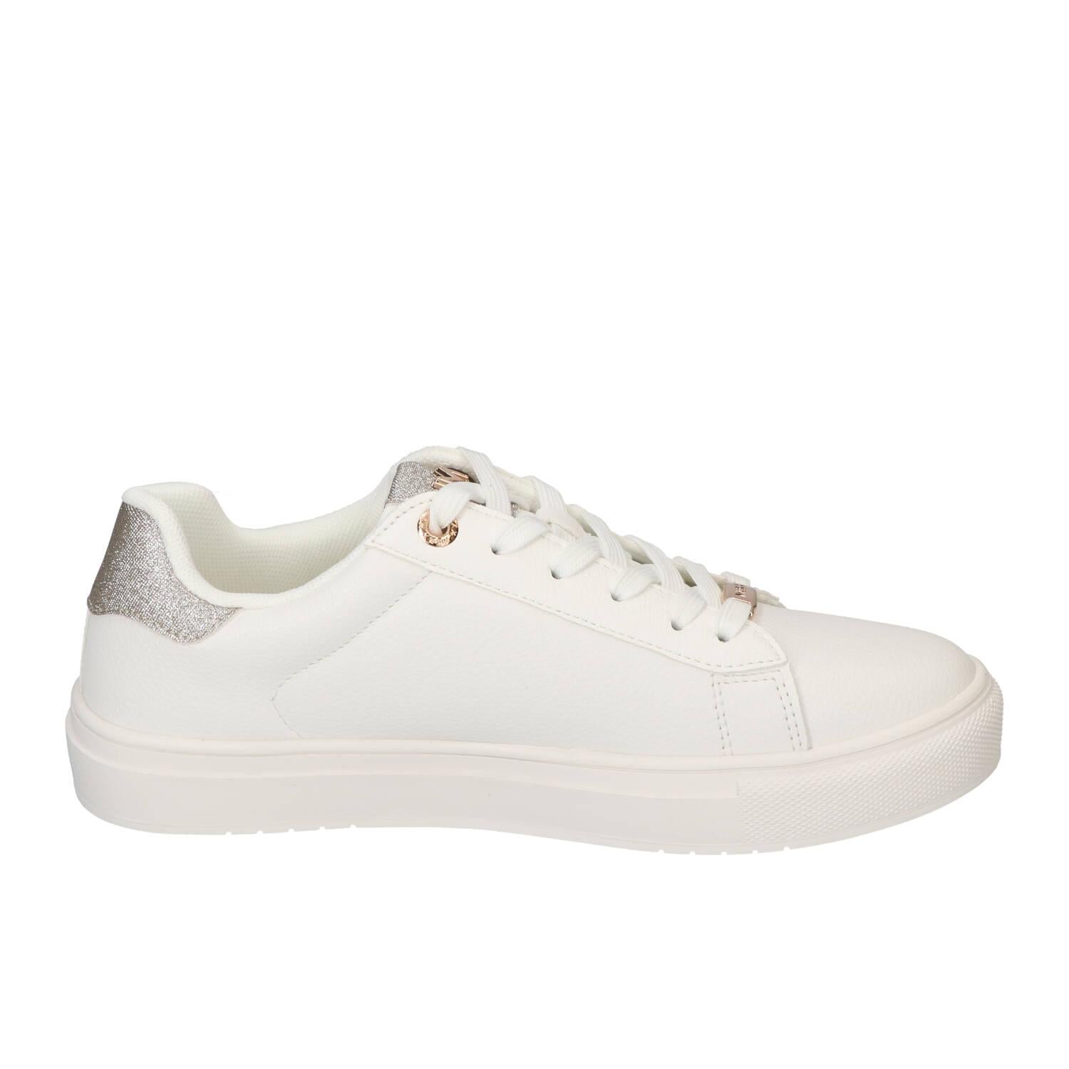 Baskets, blanc