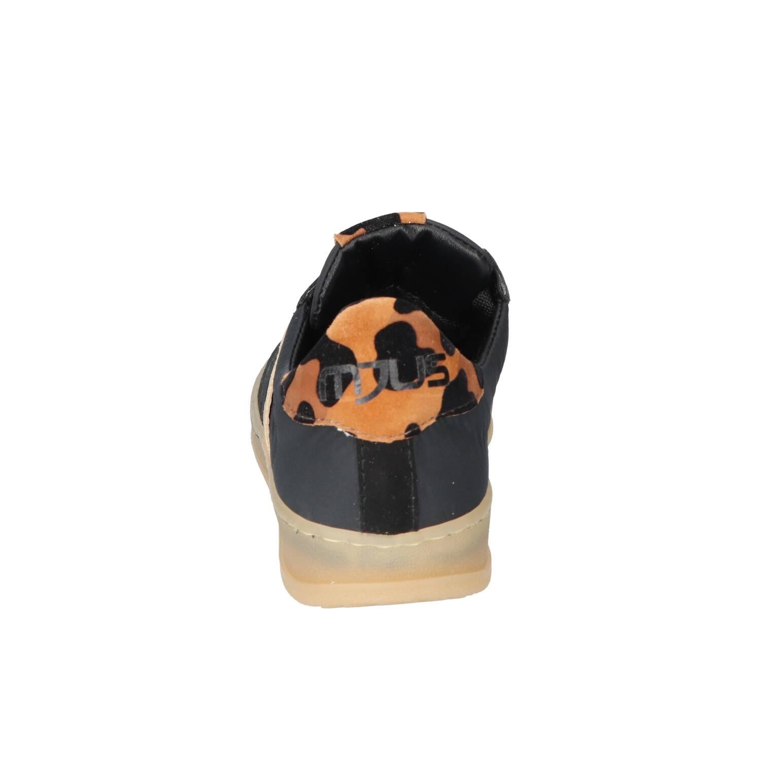 Baskets, noires