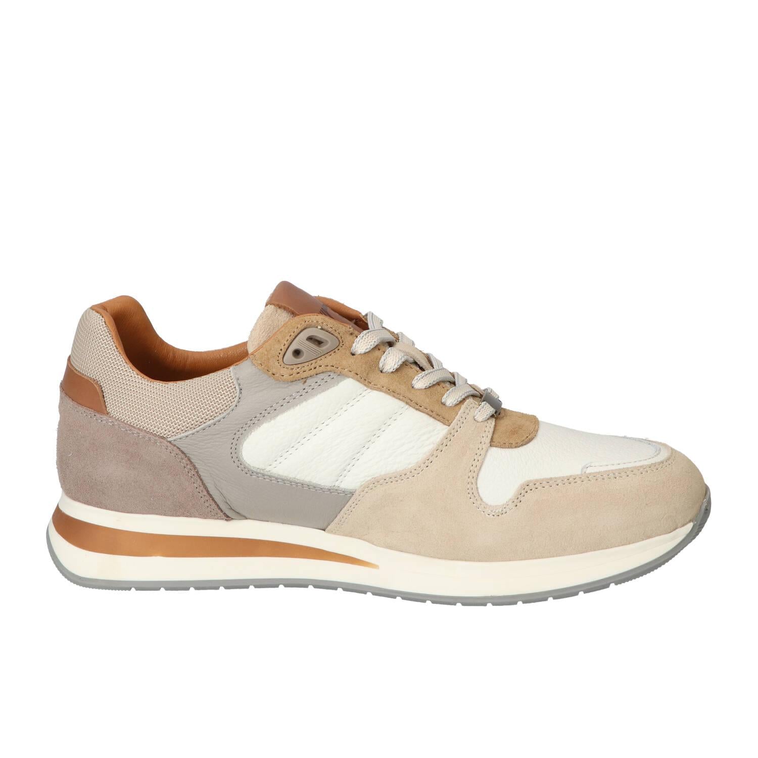 Baskets, beige clair