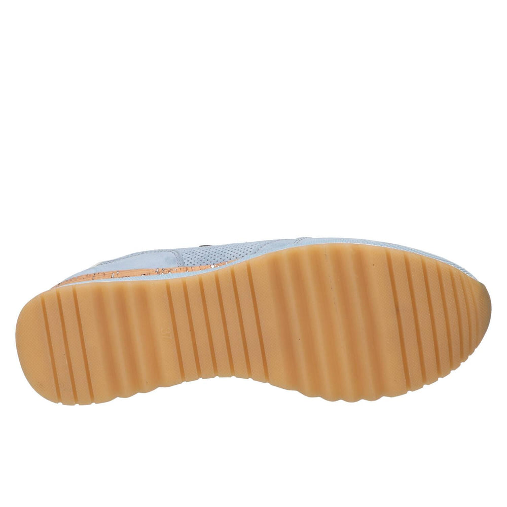 Baskets, bleu clair