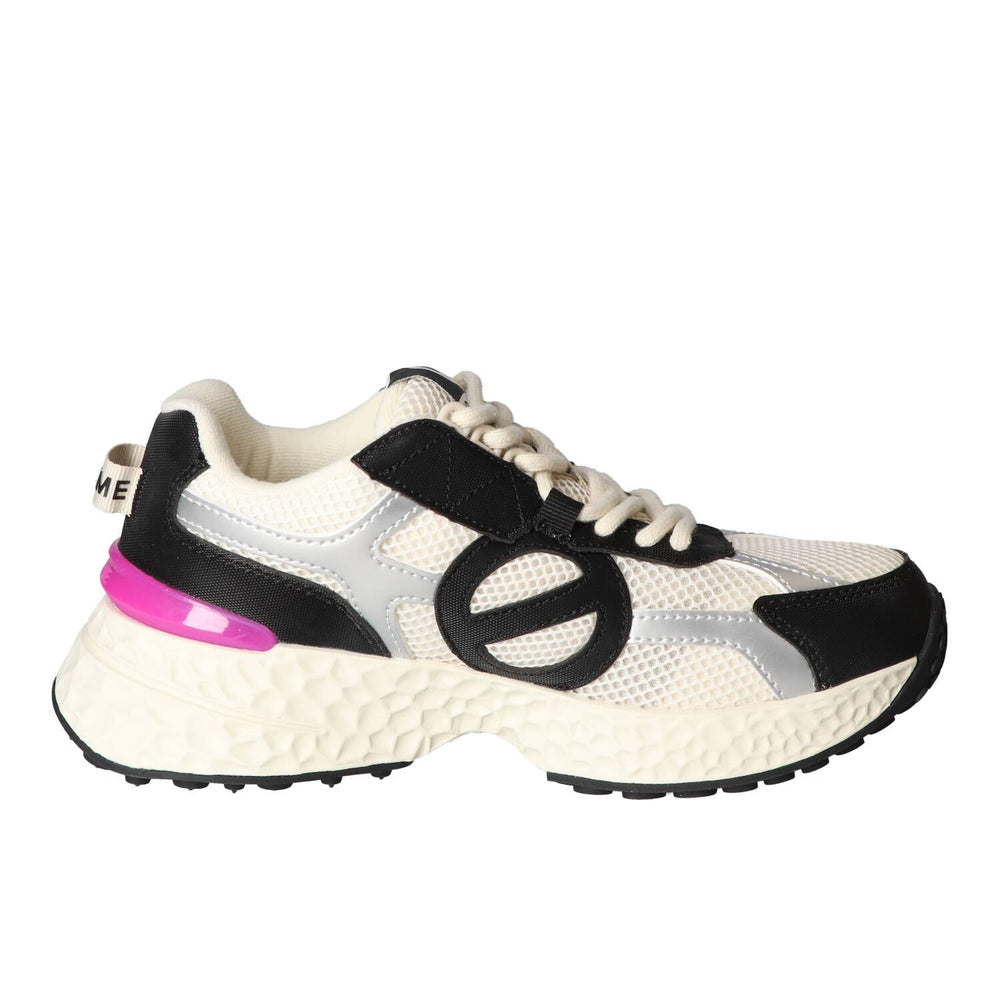 Sneakers, Zwart