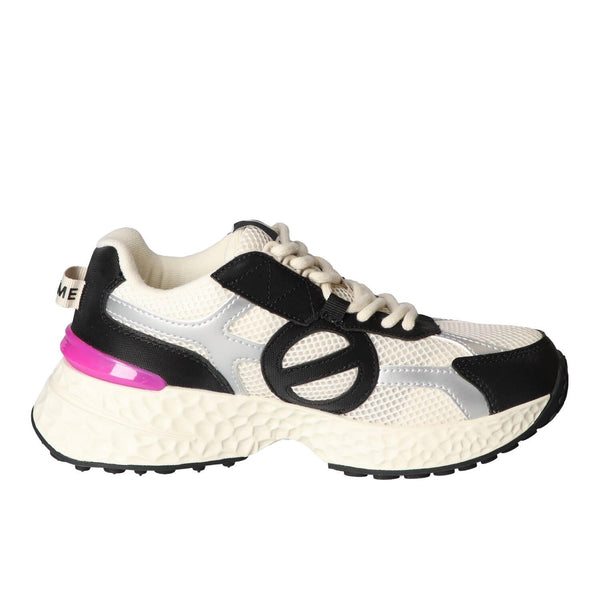 Sneakers, Zwart