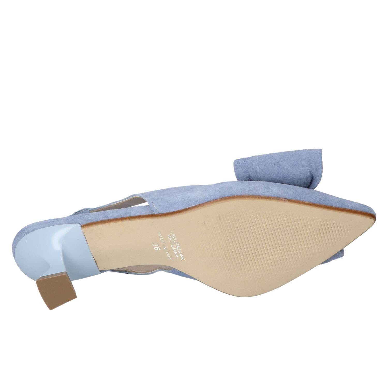 Slingback, Lichtblauw