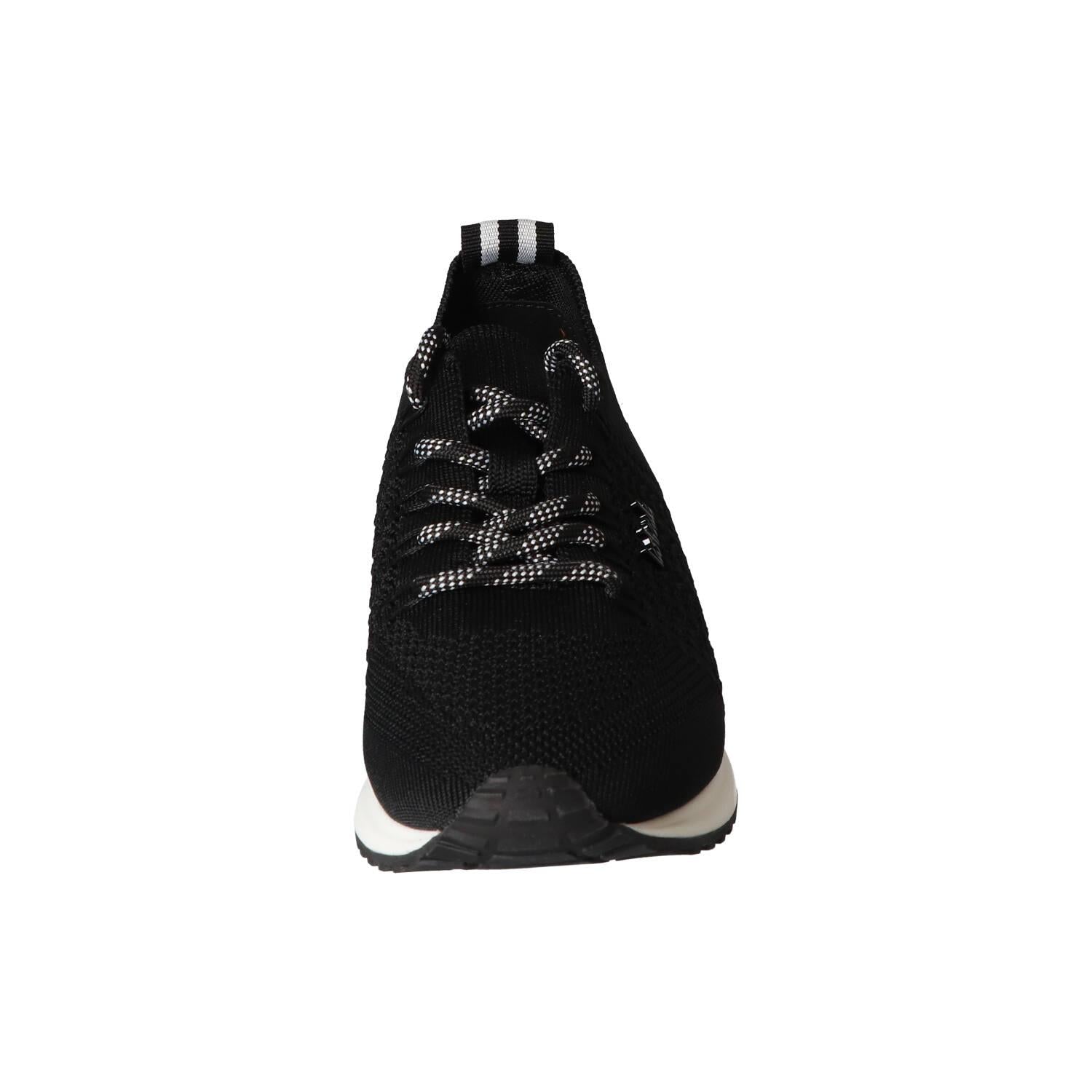 Baskets, noires