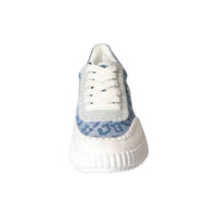 Baskets, bleu clair