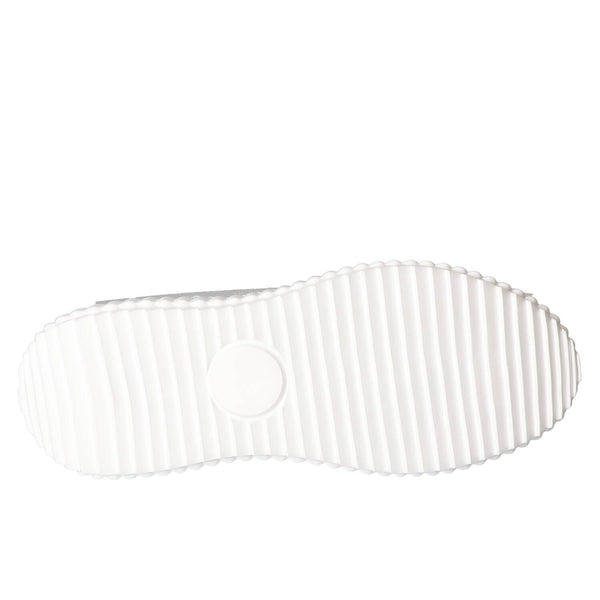 Baskets, bleu clair