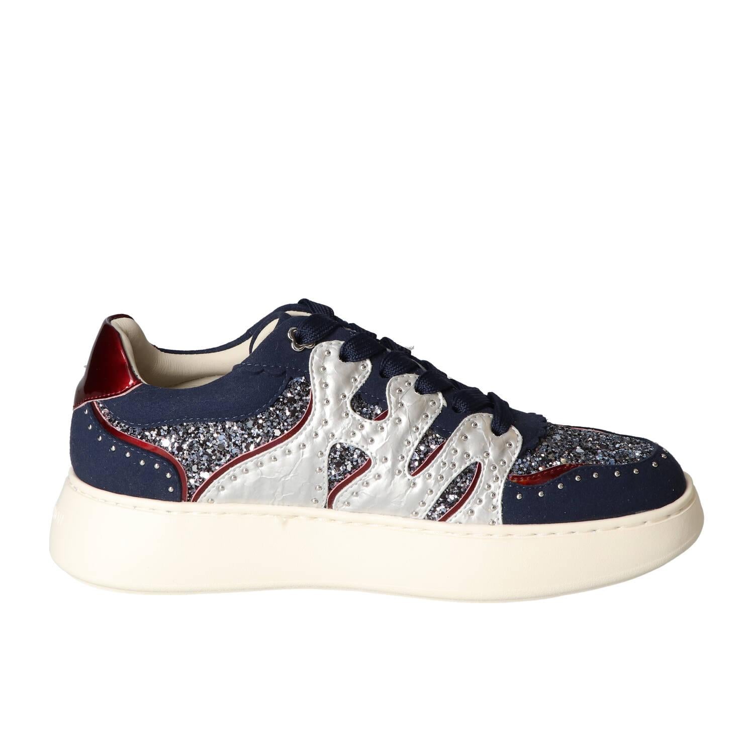 Baskets, bleu