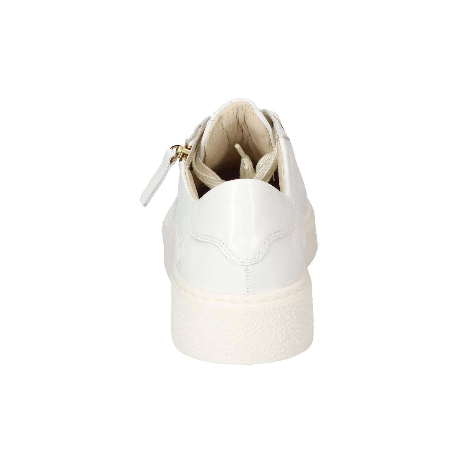 Sneakers, Wit