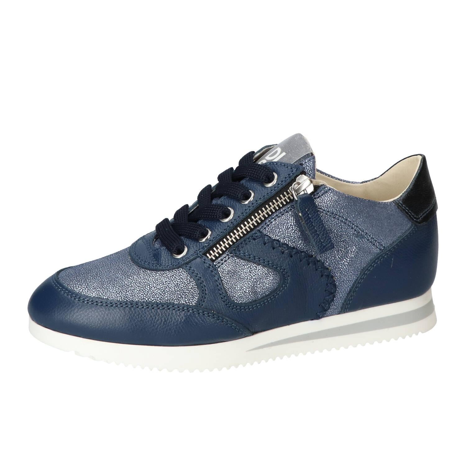 Baskets, bleu