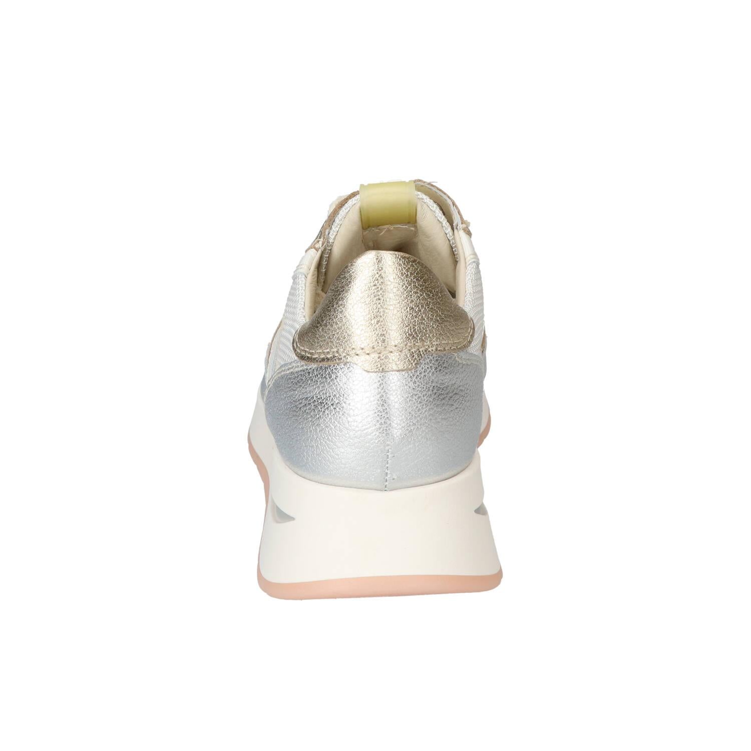 Baskets, argent