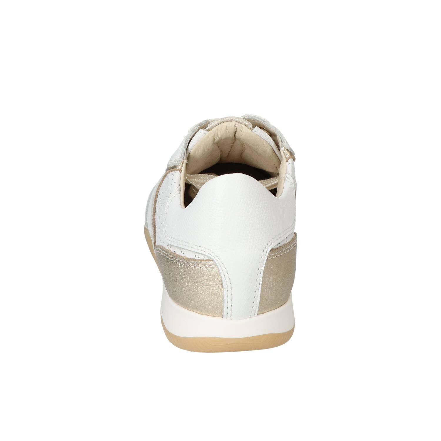 Sneakers, Wit