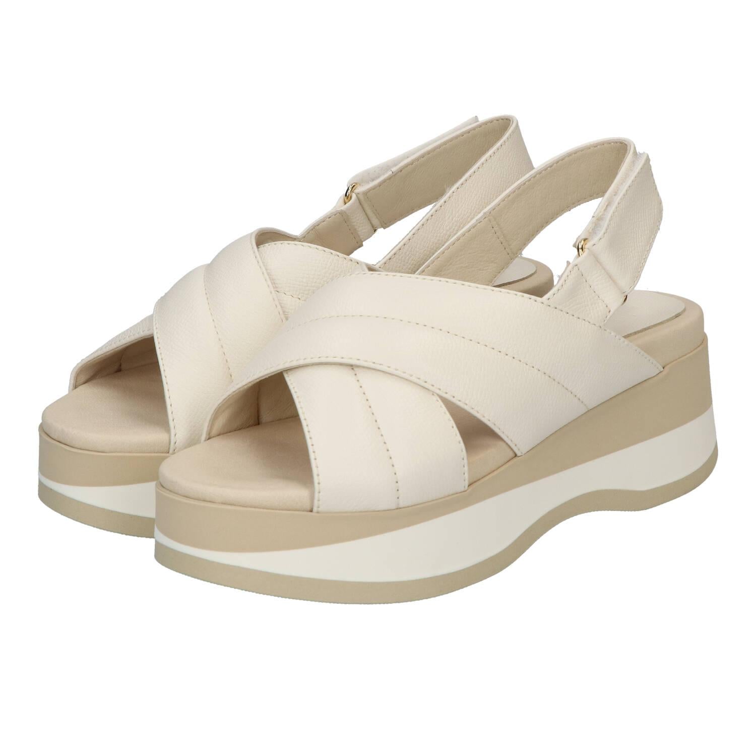 Sandales, blanc cassé