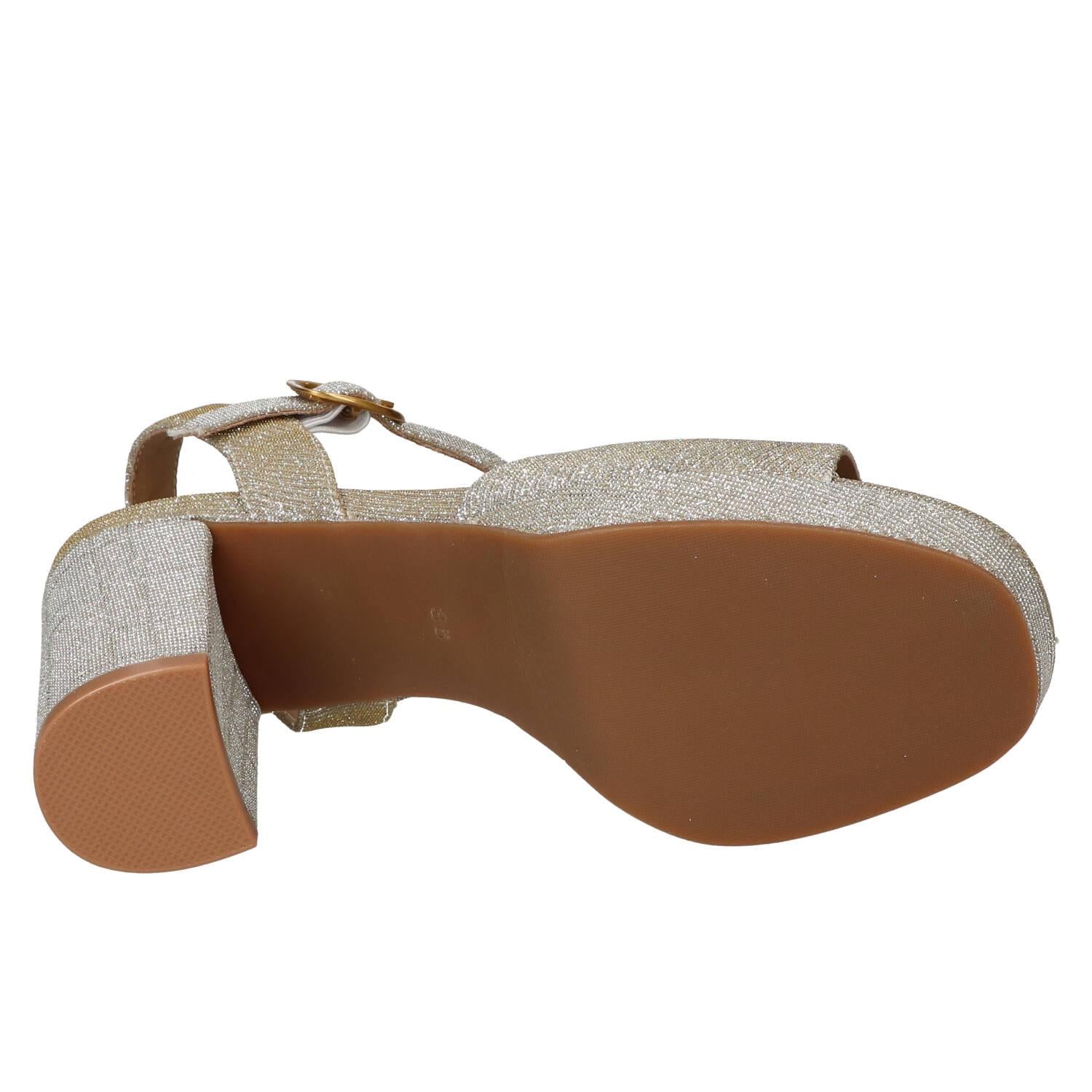 Sandalen, Goud