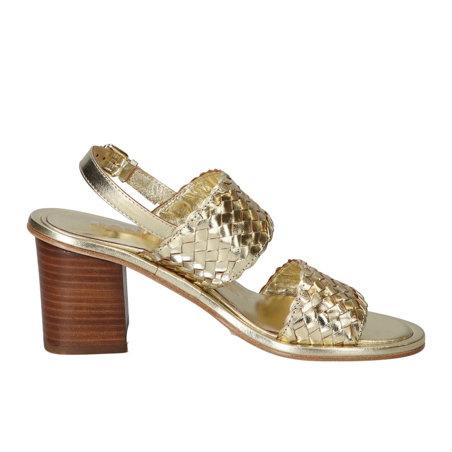 Sandalen, Goud
