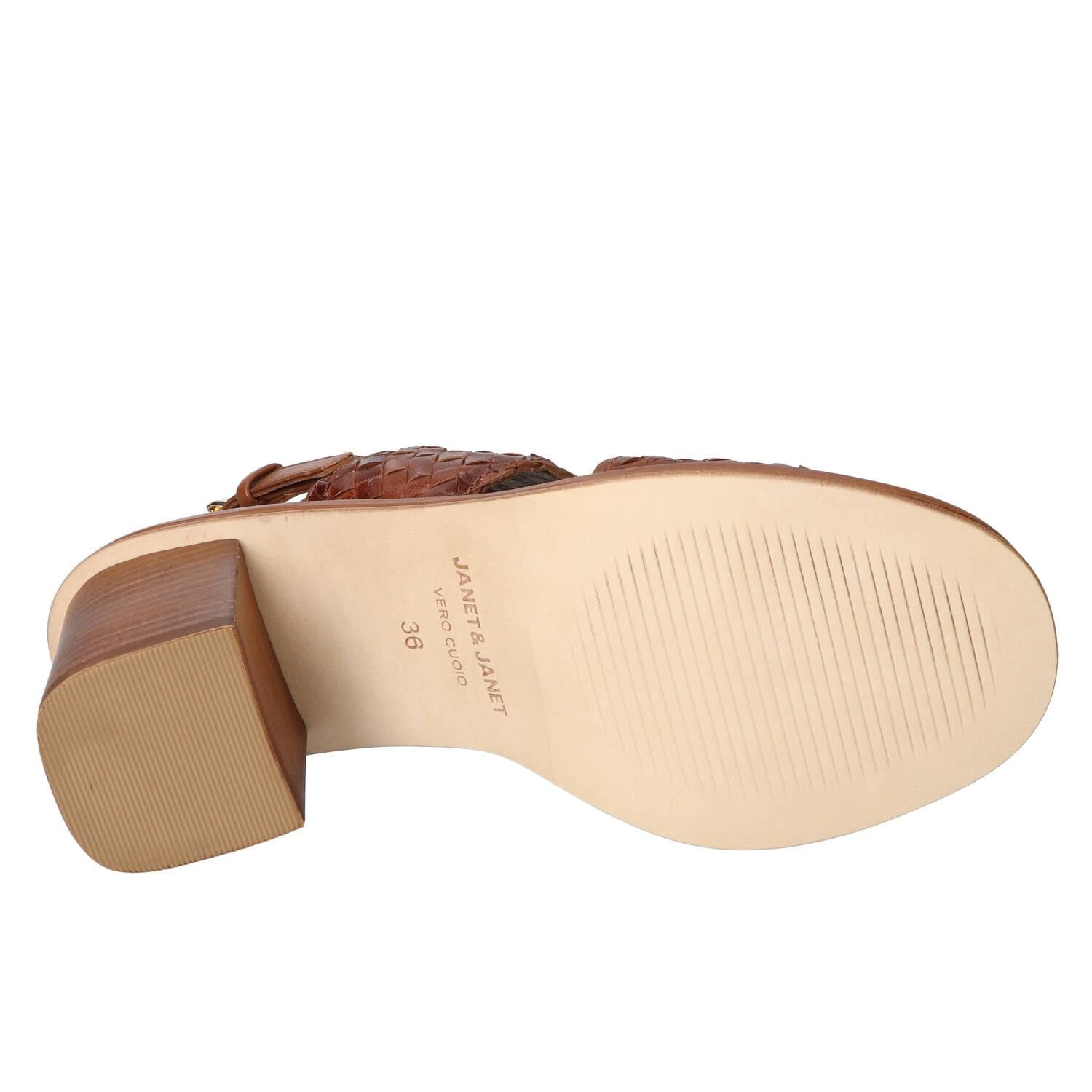 Sandalen, Cognac