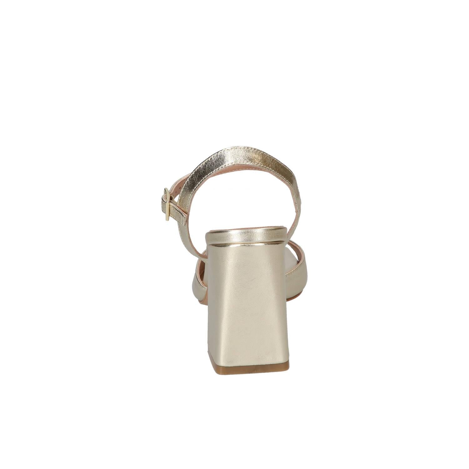 Sandalen, Goud