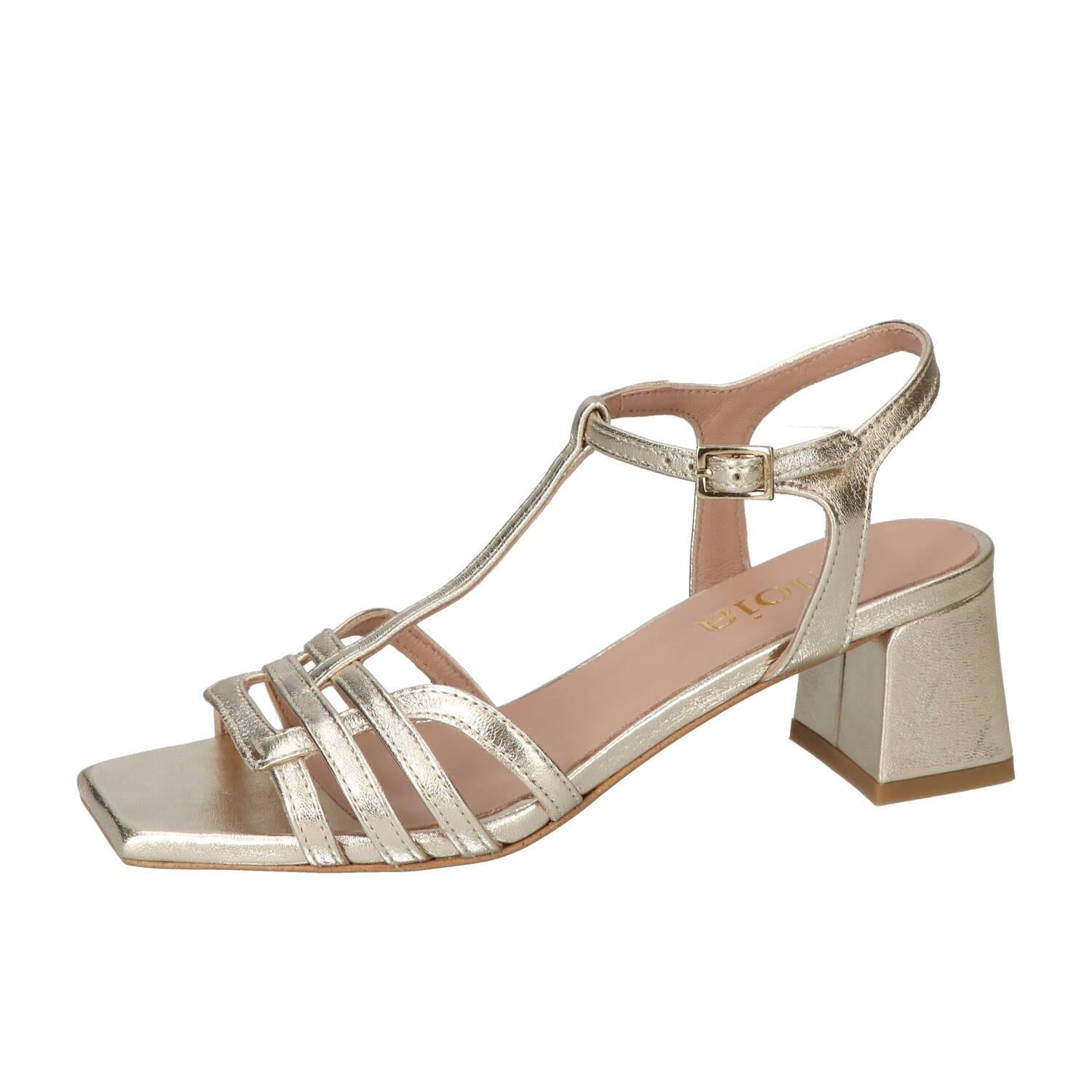 Sandalen, Goud