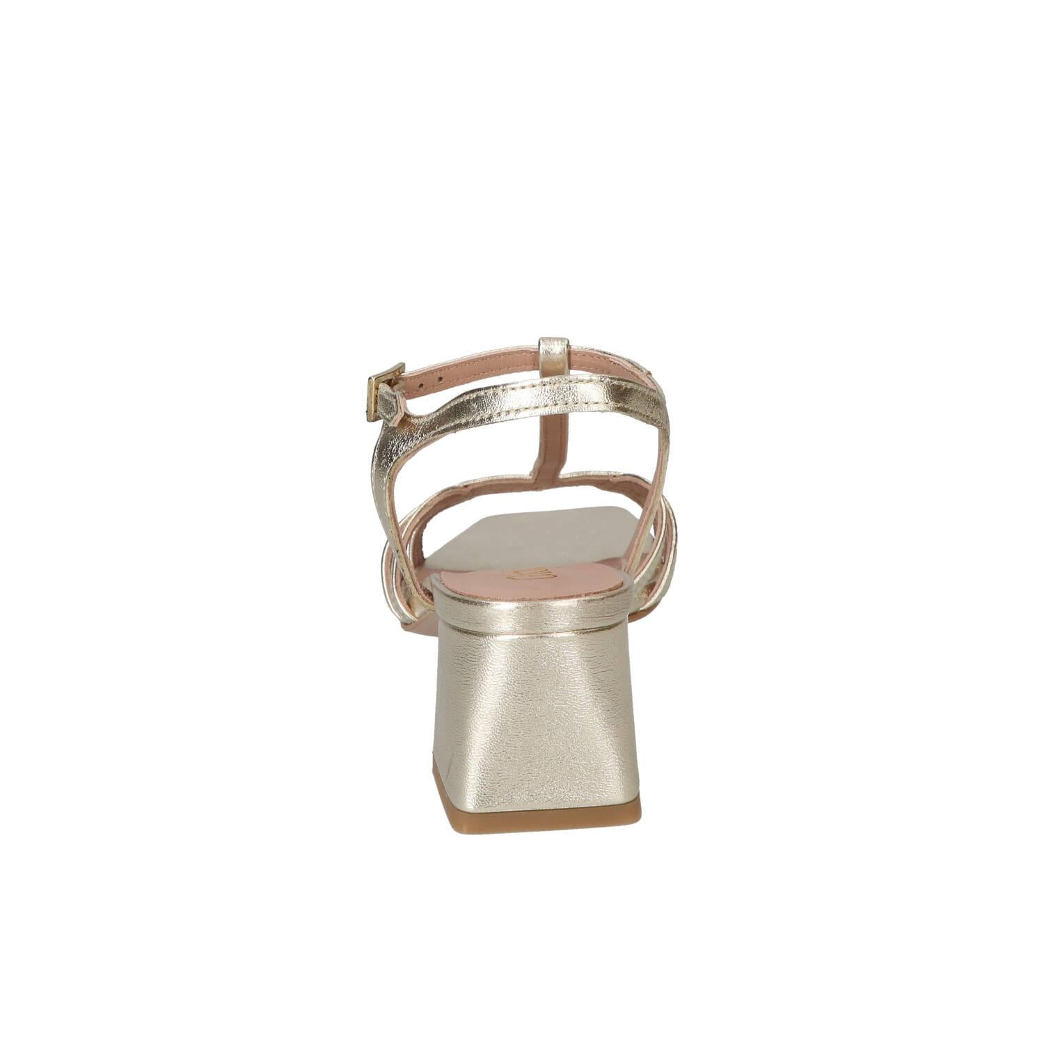 Sandalen, Goud