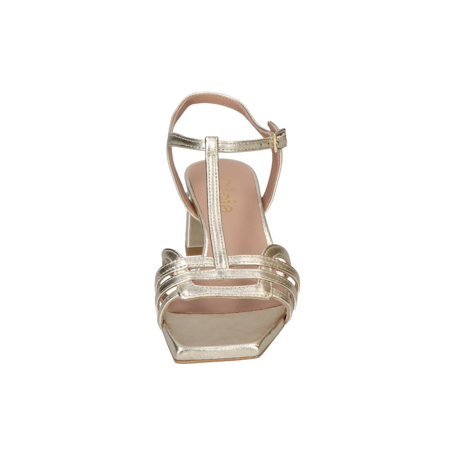 Sandalen, Goud