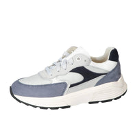 Baskets, bleu clair
