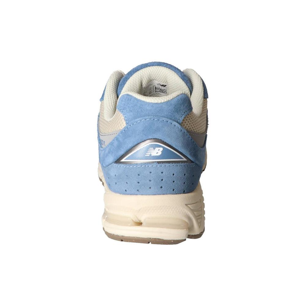 Baskets, bleu clair