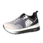 Sneakers, Zwart
