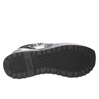 Sneakers, Zwart