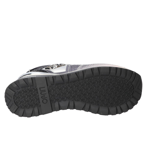 Sneakers, Zwart