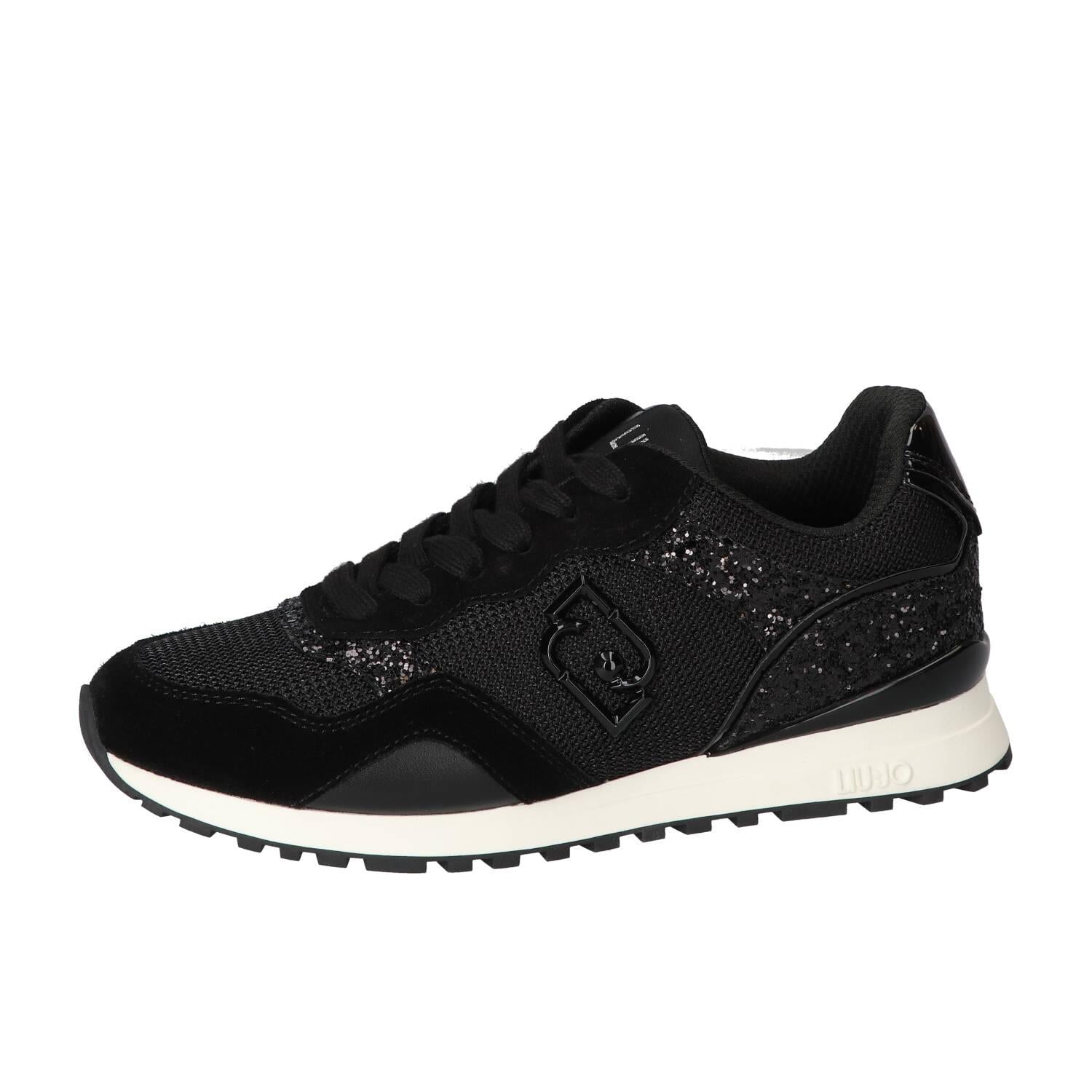 Sneakers, Zwart