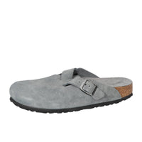 Chaussons, Gris