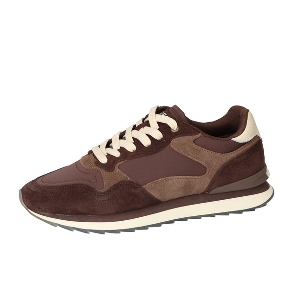 Baskets, marron foncé