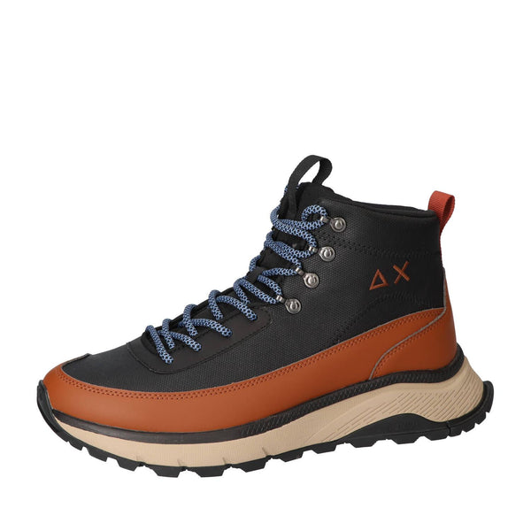 Boots, Zwart