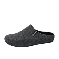 Chaussons, Gris