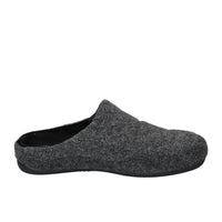Chaussons, Gris