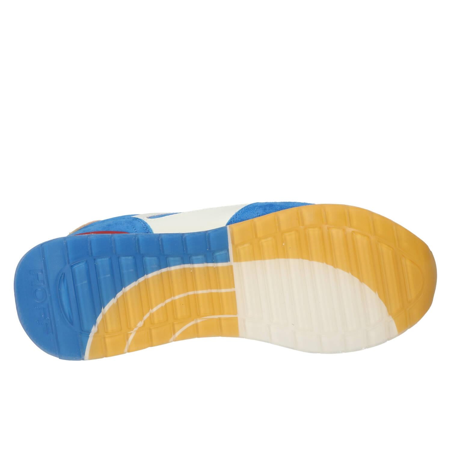 Baskets, bleu