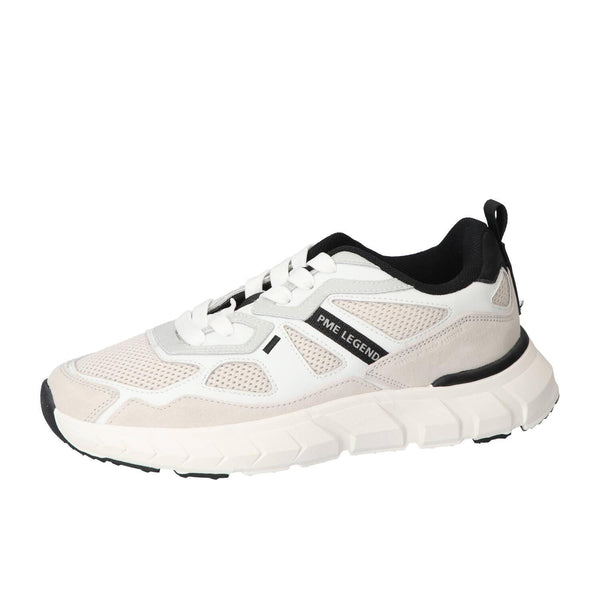 Sneakers, Wit