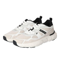 Sneakers, Wit