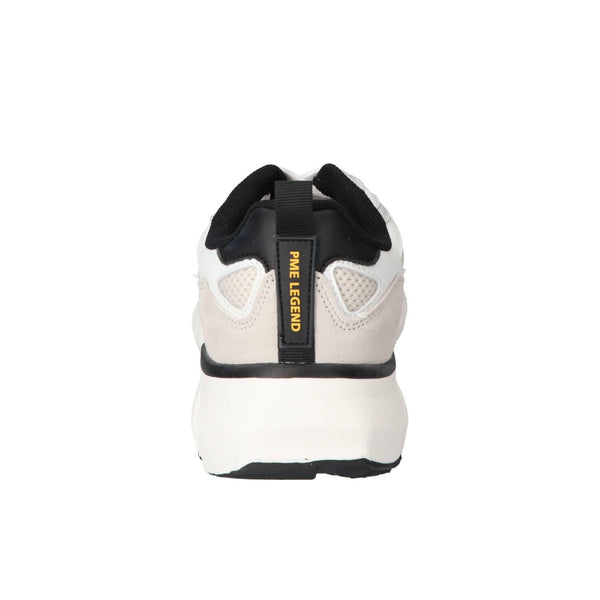 Sneakers, Wit