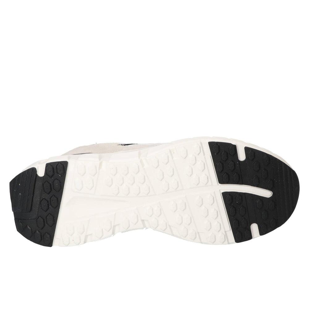 Sneakers, Wit