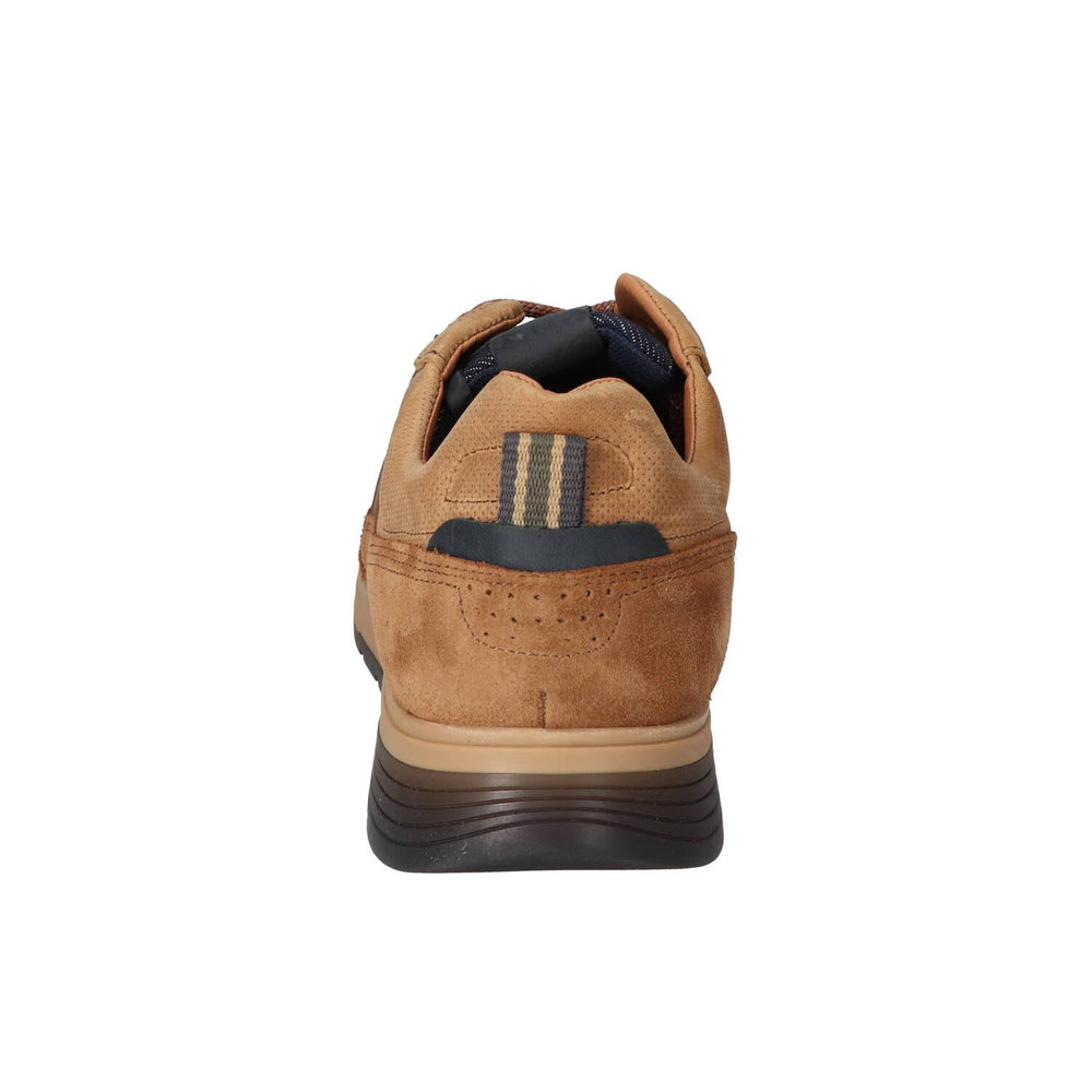 Sneakers, Cognac
