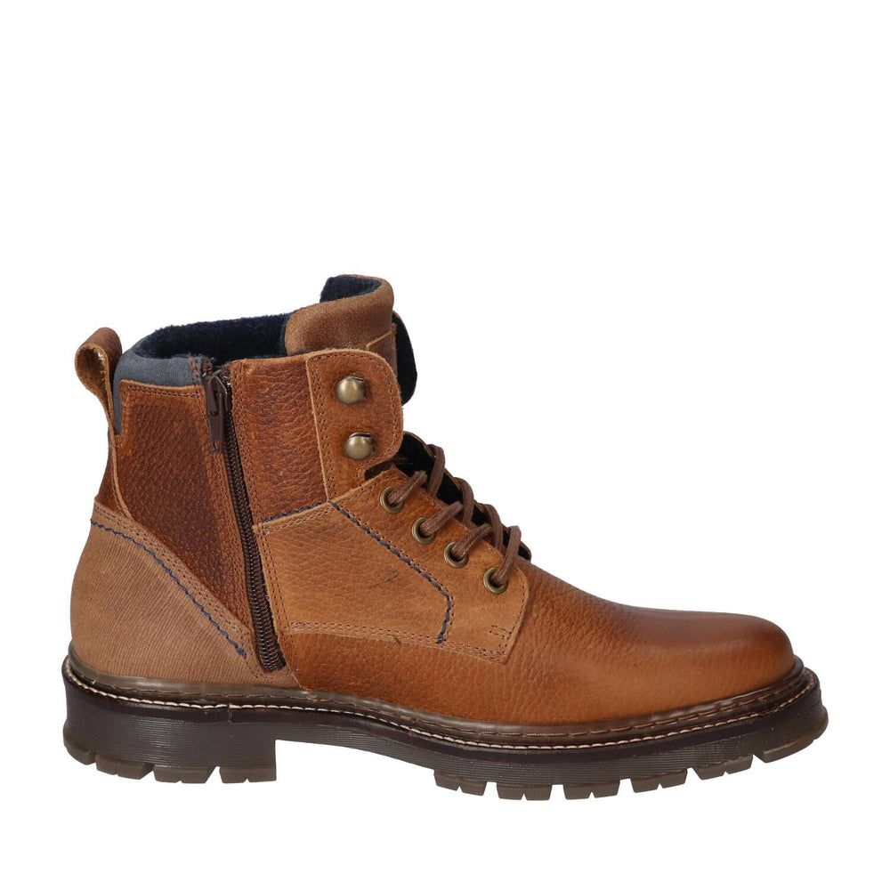 Boots, Cognac