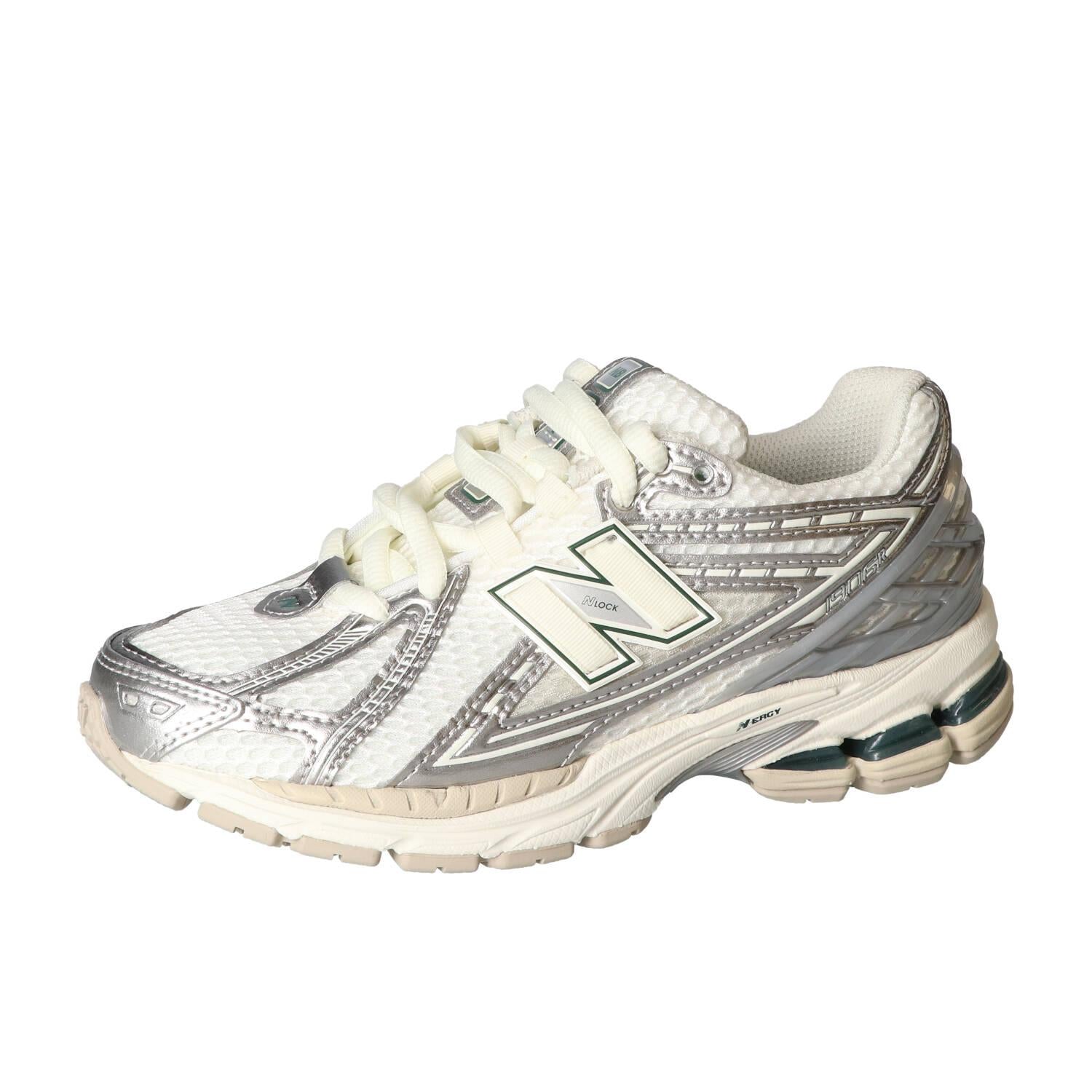 Sneakers, Zilver