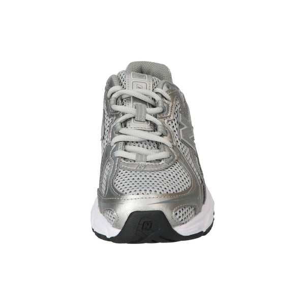Baskets, gris