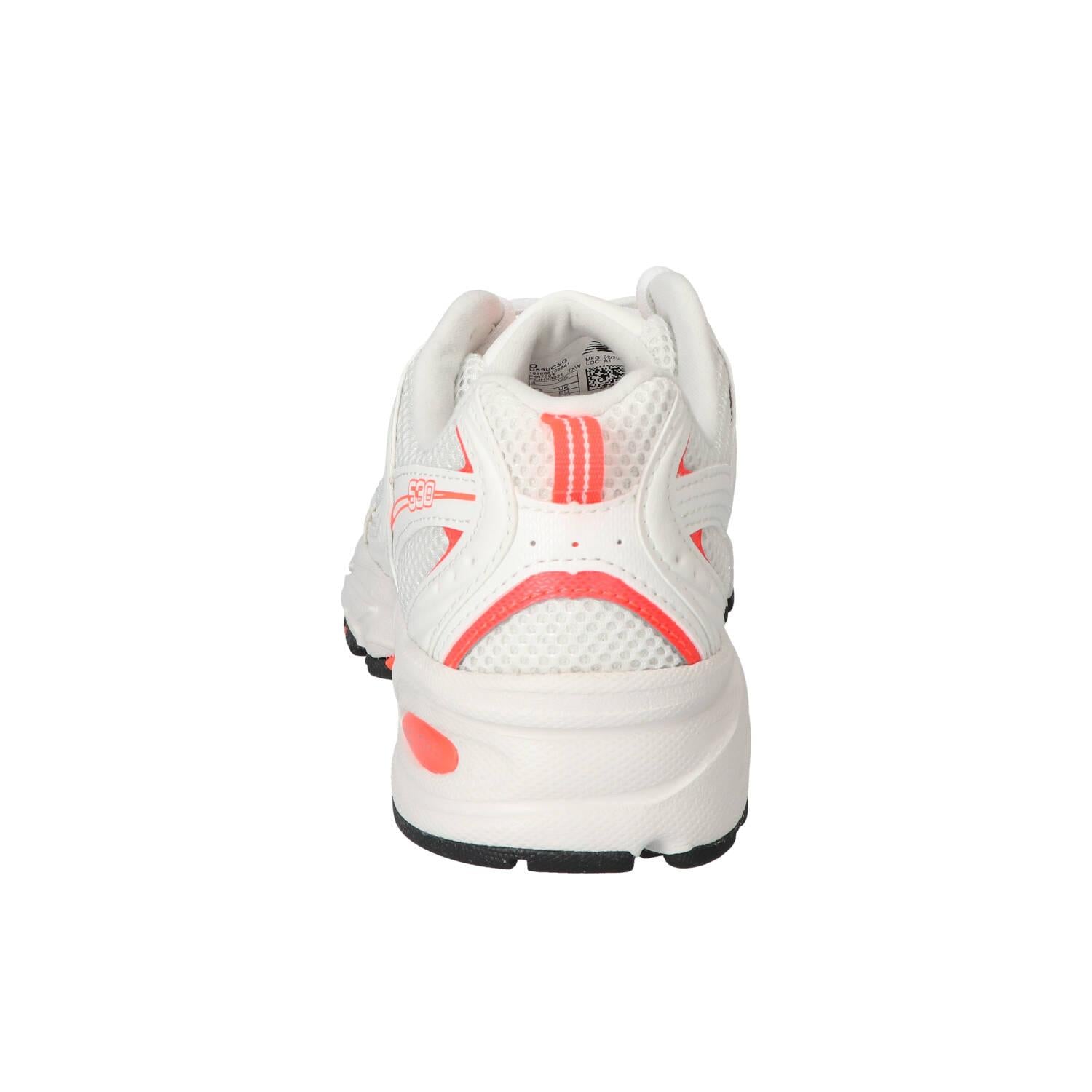 Sneakers, Wit