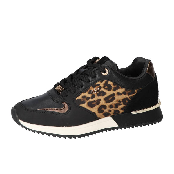 Sneakers, Zwart