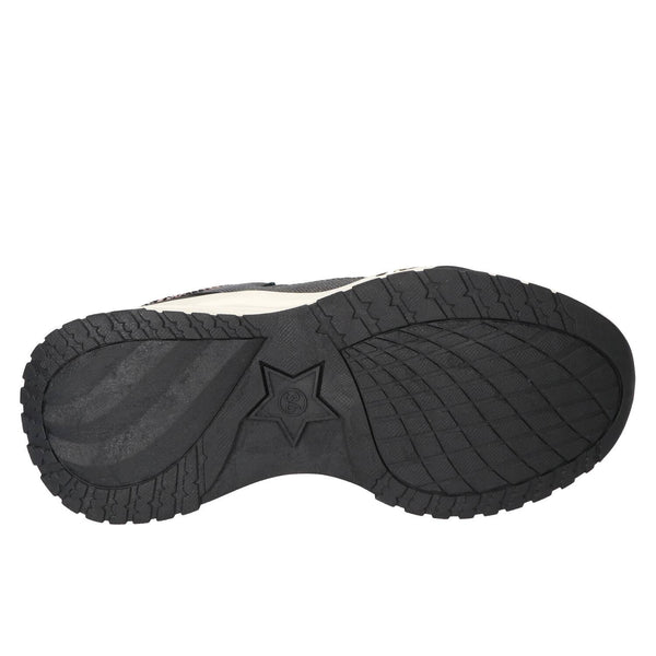 Sneakers, Zwart