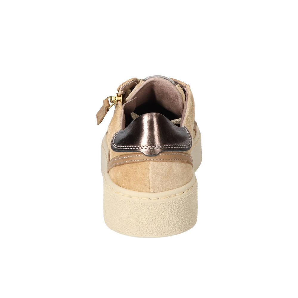 Baskets, beige clair