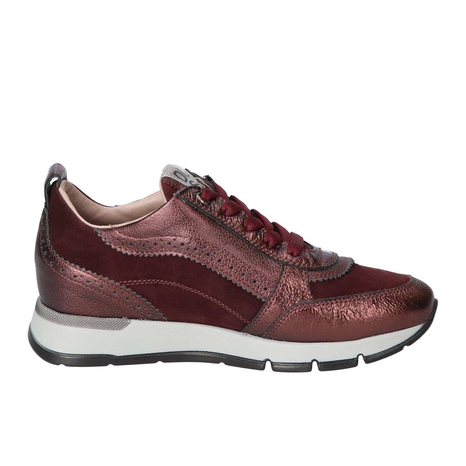 Sneakers, Bordeaux