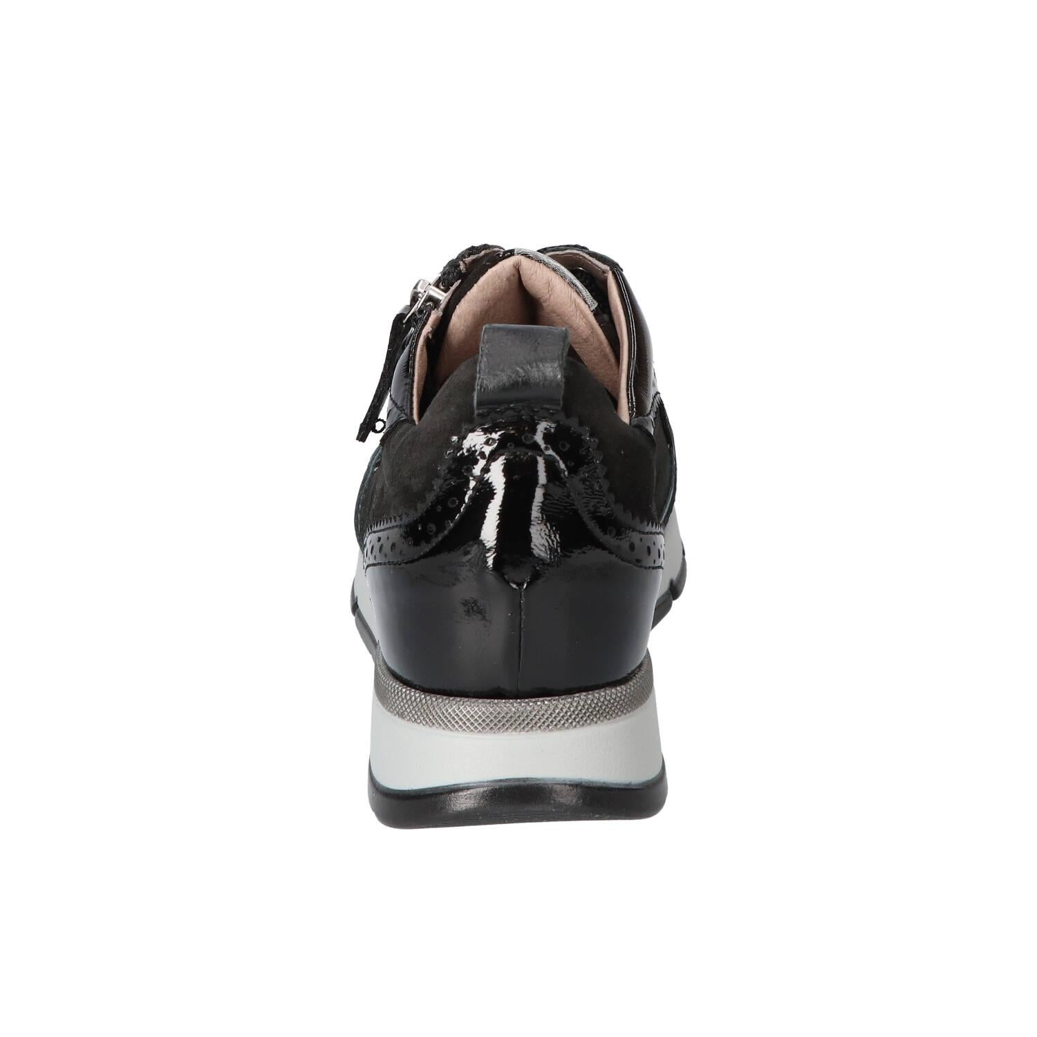 Sneakers, Zwart